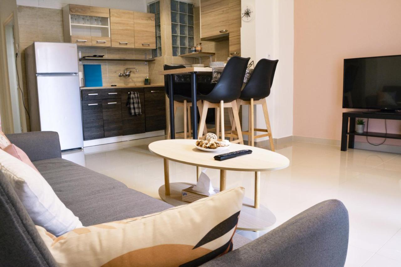 Your Comfy Apartment In Acropolis Area Atenas Exterior foto